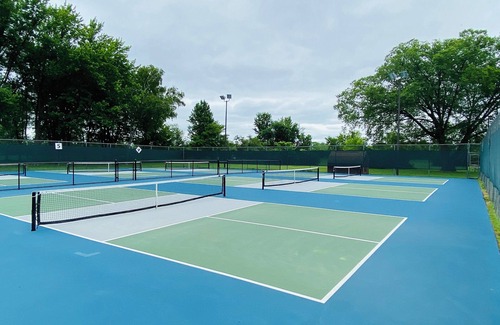 Stevens Point House | WI river, Kash Park Play & Stay, fully fenced Pet friendly