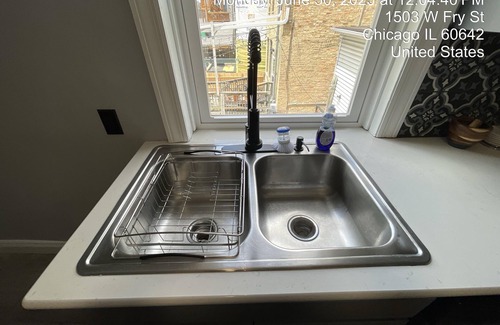 Noble Square Apartment | Wicker Park 2Bdrm Near Downtown & Salt Shed Weekend Special 149.00 August 22-24