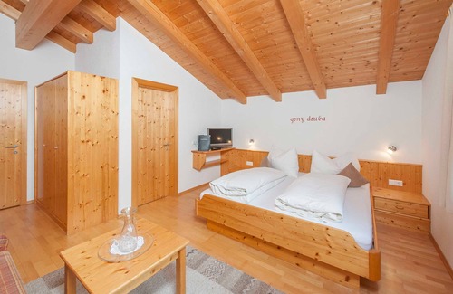 Pfunds Other | Wide view double room - Hotel Berghof