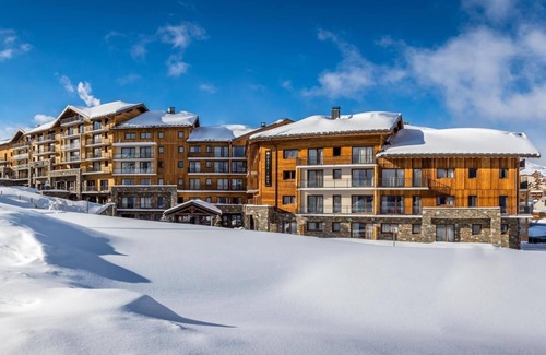 Eclose-Est Apartment | Wifi, 150m from ski slopes, fitness, swimming pool, sauna, hammam, balcony, tv, 97m², Alpe d'Huez