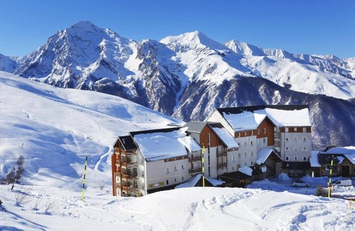 Peyragudes Apartment | Wifi, 300m from ski slopes, fitness, swimming pool, sauna, balcony, ski locker, 58m², Peyragudes