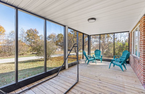 Beattyville Cottage | WiFi & Adventure - Grey Duck - Rock Climbing Retreat in Red River Gorge, Kentucky!
