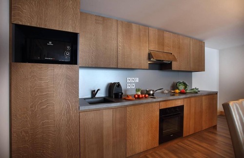Eclose-Est Apartment | Wifi, fitness, swimming pool, sauna, hammam, balcony, tv, 125m², Alpe d'Huez