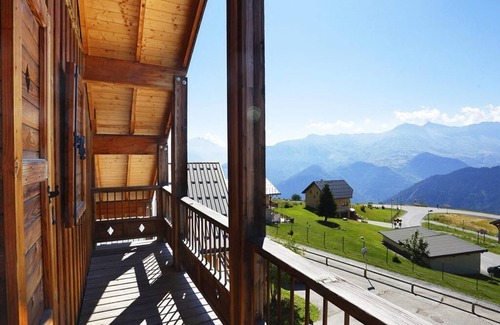 La Toussuire Apartment | Wifi, fitness, swimming pool, parking, ski locker, 27m², La Toussuire