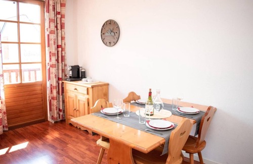 Vignec Apartment | Wifi, Ground floor, swimming pool, tv, ski locker, 37m², Saint Lary Soulan