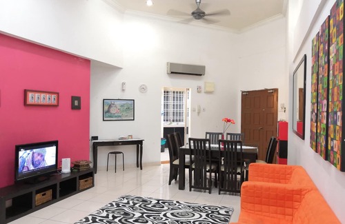 Kuala Lumpur Apartment | Wifi.InternetTV.Pool.35 min to 20th Century Fox World Malaysia.