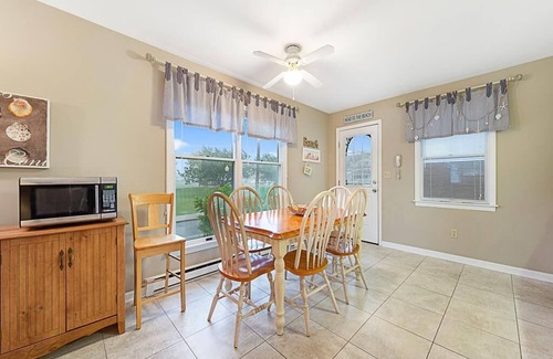 Beach Haven House | WiFi. Ourdoor Shower. Porch Ocean Side 1st floor duplex, a short walk from.
