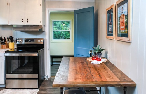 Denniston House | WiFi & Pet Friendly - Alice Rocks near Cave Run Lake & Red River Gorge!