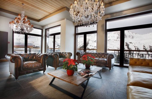 Arc-2000 Apartment | Wifi, ski-in/ski-out & foot of the slopes, fitness, swimming pool, balcony, parking, tv, ski locker