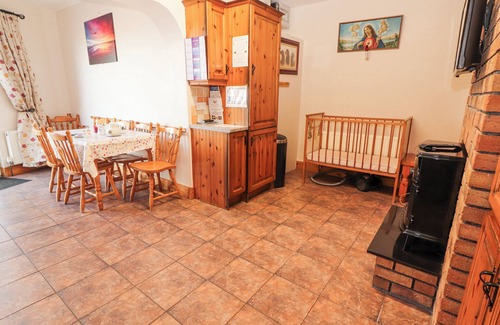 Portmagee Cottage | WILD ATLANTIC WAY COUNTRY COTTAGE in Portmagee, County Kerry