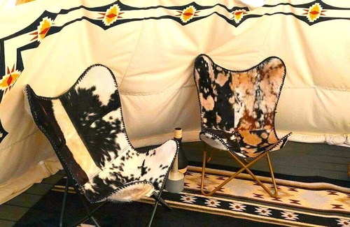 Cave Junction Apartment | Wild Horses Luxury Tipi - Restrooms and Showers are only a short walk away.