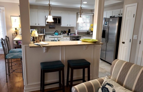 Shipyard Plantation Villa | Wildlife Watching! Lagoon & Golf view, beach gear incl! 2 outdoor patios.