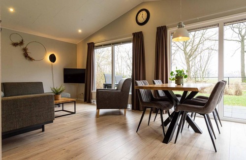 Municipality of Oost Gelre Ski Chalet | ✓ Wilgenhoeve at Résidence Lichtenvoorde ✓ Holiday home for 3 persons +1 child ✓ Located in Lichtenvoorde (Gelderland) ✓ Holiday park in the Achterhoek ✓ Book directly through the park
