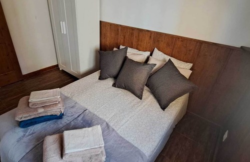 Puerto de la Cruz Villa | Willa Loro For up to 8 Persons