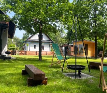 Rakow Villa | Willa Pod Dębami II domek nad zalewem Chańcza z balią oraz sauną na wyłączność