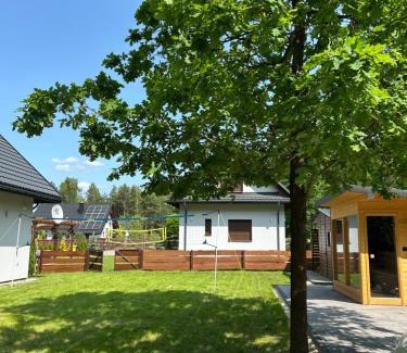 Rakow Villa | Willa Pod Dębami II domek nad zalewem Chańcza z balią oraz sauną na wyłączność
