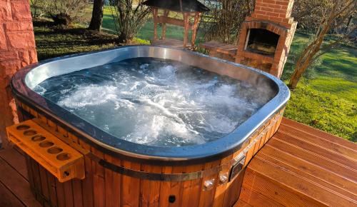 Nowy Sacz Villa | Willa Ramzówka - Dom z Bilardem, Sauną i Jacuzzi