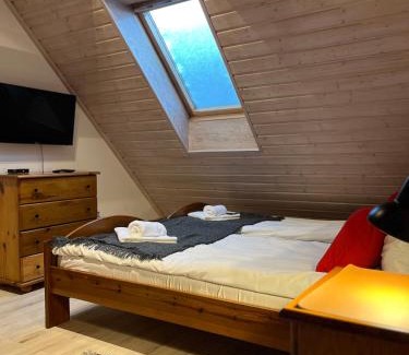 Zieleniec Bed & Breakfast | Willa Sasanka