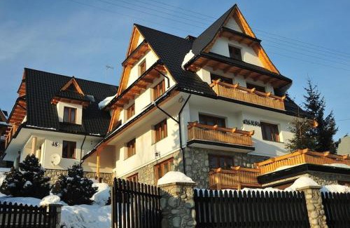 Brzegi House | Willa Wiktoria