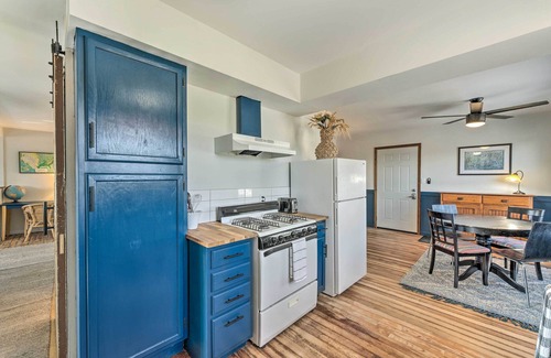 Williams Bay Apartment | Williams Bay Getaway w/Geneva Lake Views!