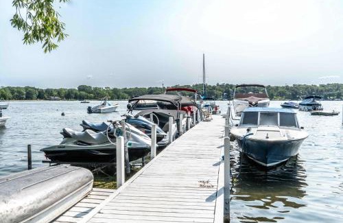 Williams Bay House | Williams Bay Lakefront Retreat - Walk the Lakepath