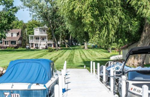 Williams Bay House | Williams Bay Lakefront Retreat - Walk the Lakepath
