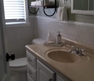Fayetteville House | Williamsburgh Place