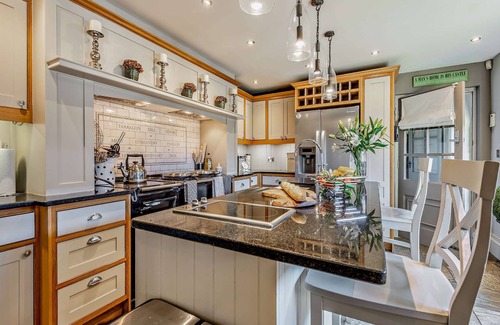 Horseman's Green House | Willington Lodge - Sleeps 23 guests