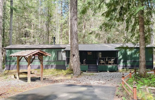 Ashford House | Willow's Hideaway @ Mt. Rainier - Sleeps up to 6