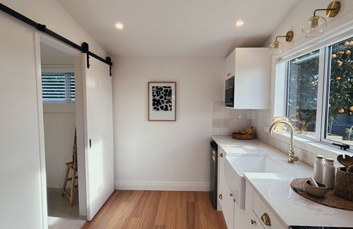 Otorohanga Apartment | Willow View Cottage with beautiful country views - Near Waitomo