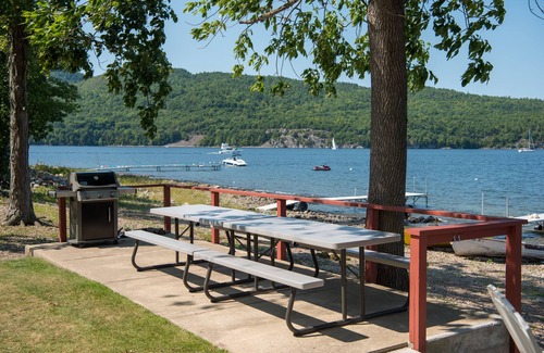 Willsboro Cottage | Willsboro Bay Family Getaway on Lake Champlain
