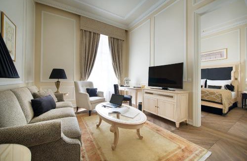 Old Town Hotel | Wilson Palace by LOFT