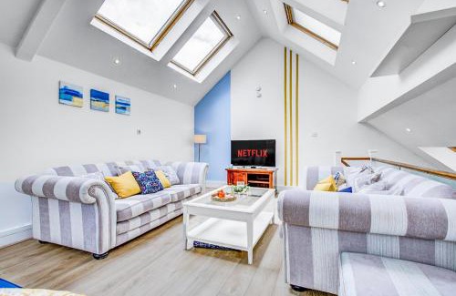 Wimbledon House | Wimbledon Close to AELTC, Station En-Suite