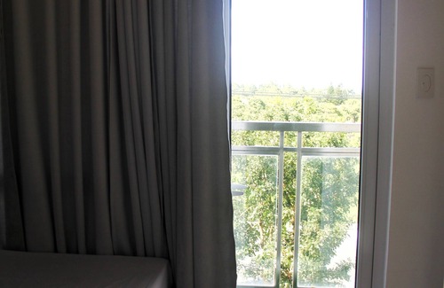 Tagaytay Apartment | WIND Residences CoolSuites with balcony and GreeneryView