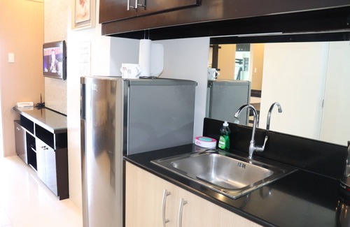 Tagaytay Apartment | WIND Residences with balcony and full view of the ClubHouse