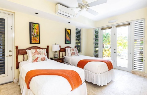 Long Bay Hills Villa | WINDHAVEN: Casual Caribbean Elegance - Right on the Beach