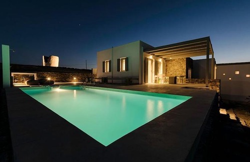 Kithnos Villa | Windmills Villas By K4 Kythnos
