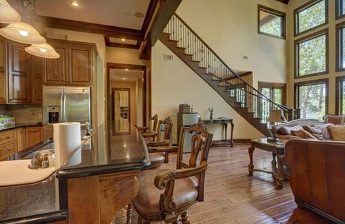 Wedowee House | Windows on Wedowee: Lakefront Luxury Private 4 BR/3.5 BA House w/2-Level Dock