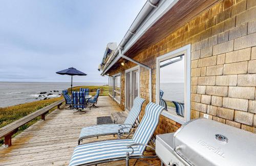 Fort Bragg House | Windrose