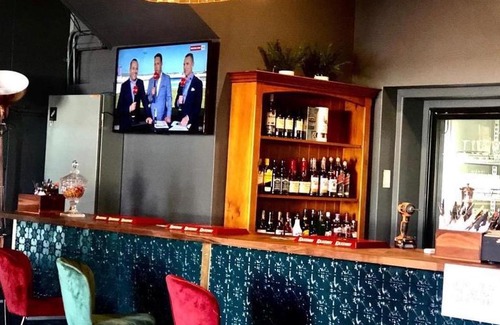 Miles Hotel | Windsor Hotel Miles