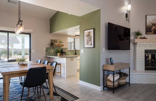 Paso Robles House | Wine Country Escape 4 BR*Two Kitchens