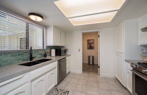Paso Robles House | Wine Country Escape 4 BR*Two Kitchens