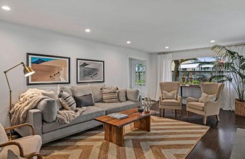 Sonoma House | Wine Country Estate by AvantStay Pool Spa Barn