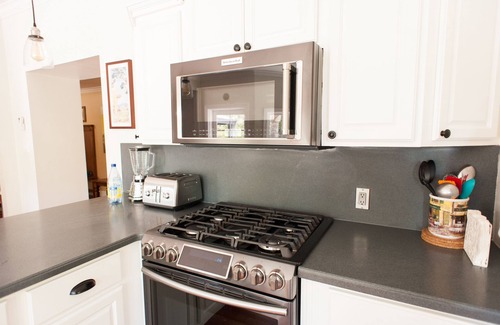 Eldridge House | Wine Country Getaway With Pool, Hot Tub, Garden, Views, Location!