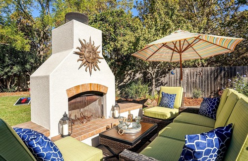 Windsor House | Wine Country Retreat. Large backyard with pool/spa, outdoor kitchen & fireplace