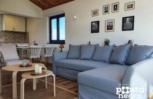 Altares House | Wine House by Ponta Negra Azores