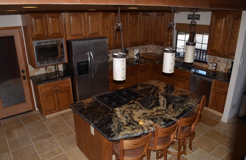 Graton House | WineBerry Lodge, Gourmet In/Outdoor Kitchens, Spa