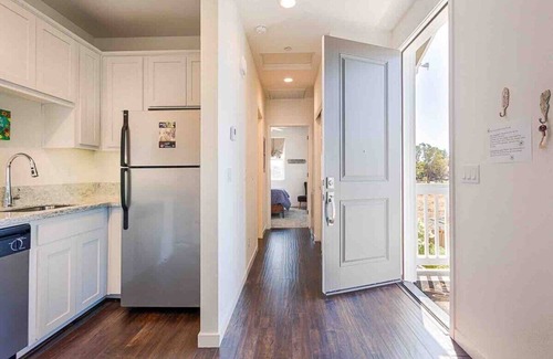 Santa Rosa House | Wineries & Wine: A Comforting Getaway in Wine Country