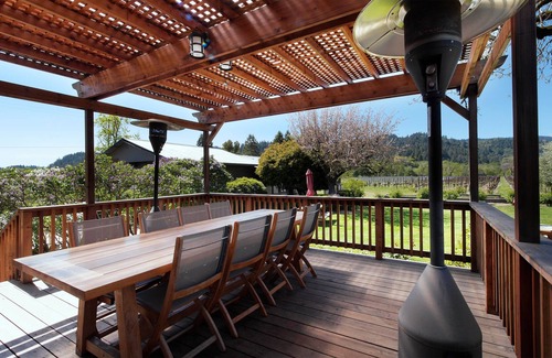 Healdsburg House | Winery Estate Surrounded by vineyard views near town of Healdsburg