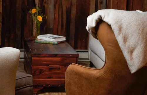 Nottingham House | Winery & Vineyard Mill with 1000+ acres of hiking. Farm with Goats & Horses